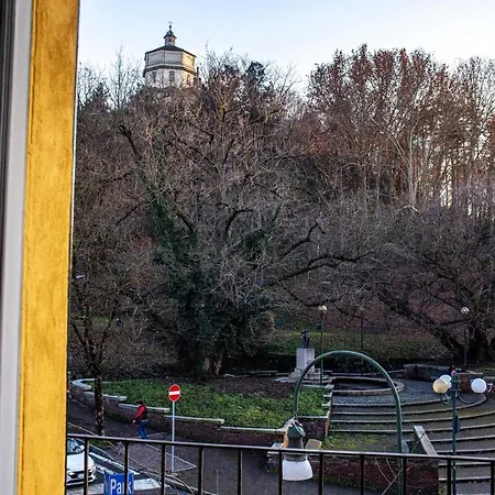 Il Gioiellino Di Borgo Po * Turin