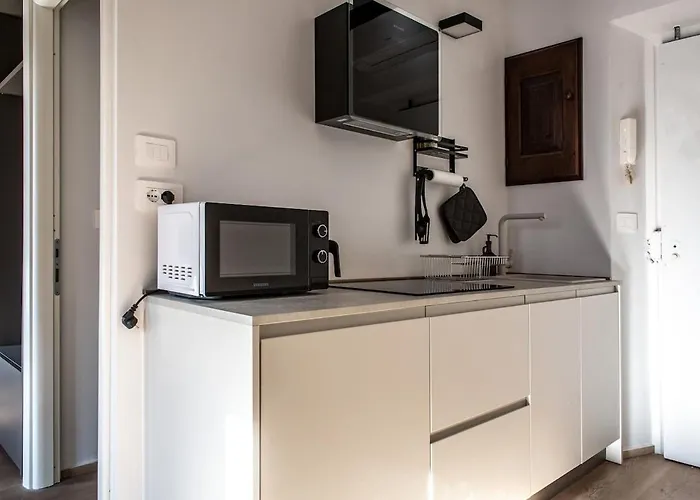 Il Gioiellino Di Borgo Po Turín