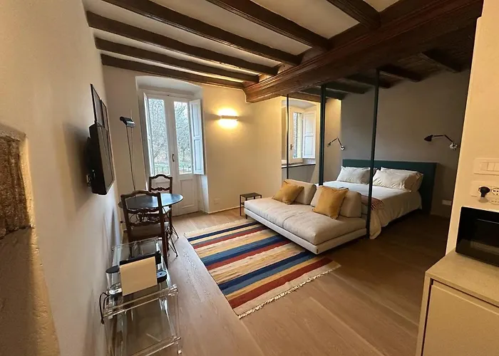 Il Gioiellino Di Borgo Po Turín